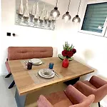 Апартаменты Premium Sea View *