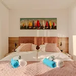 Апартаменты Premium Sea View