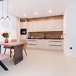 Premium Sea View Апартаменты *