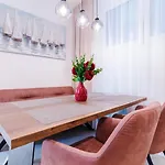 Апартаменты Premium Sea View Задар