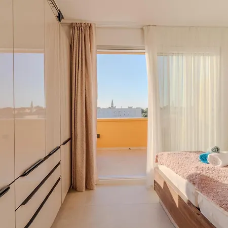 Premium Sea View 公寓 扎达尔